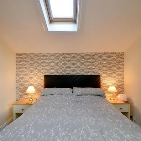 דירה Brightwater 2nd Floor For Up To 6 Guests Near North Bay *