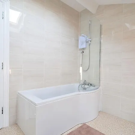 דירה Brightwater 2nd Floor For Up To 6 Guests Near North Bay *