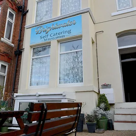 Brightwater 2nd Floor For Up To 6 Guests Near North Bay