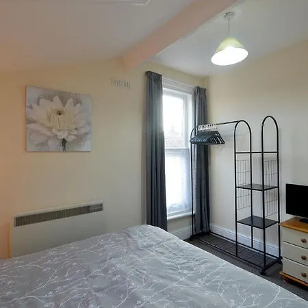 Brightwater 2Nd Floor Apartment For Up To 6 Guests Near North Bay Beach *