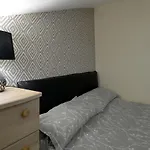 דירה Brightwater 2nd Floor For Up To 6 Guests Near North Bay